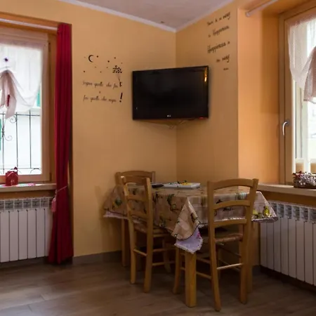 Apartamento Goccia Di Resina #Sharingorobie Serina  Exterior foto